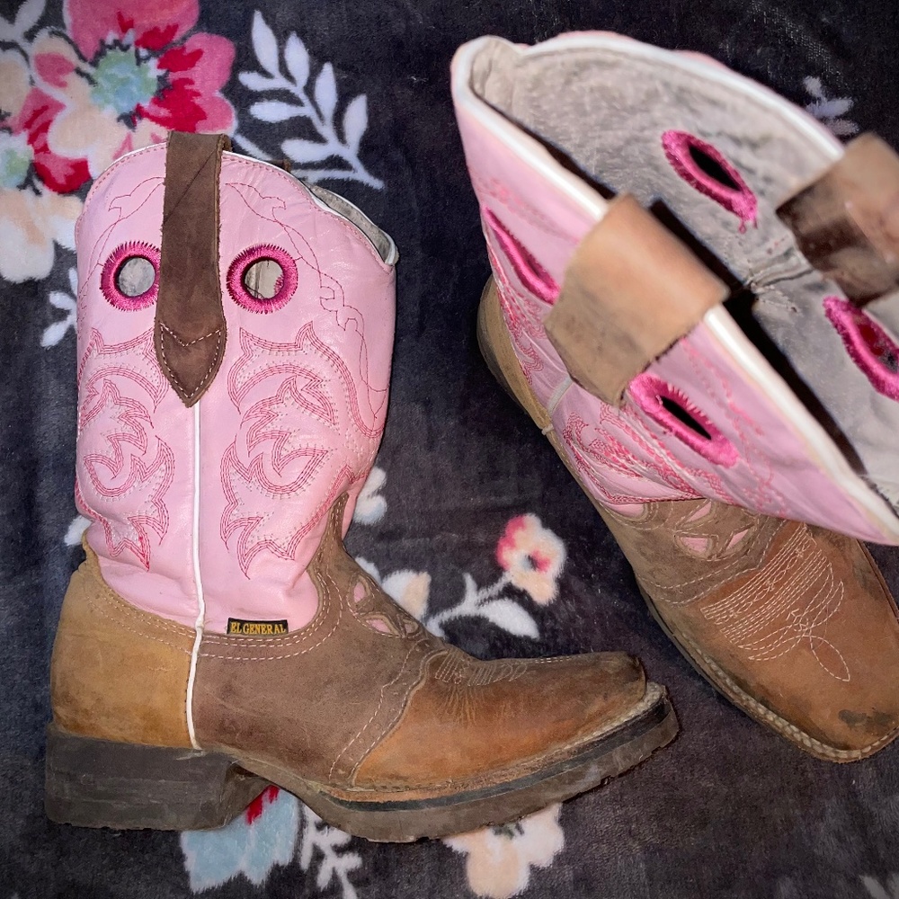 Pink cowgirl boots